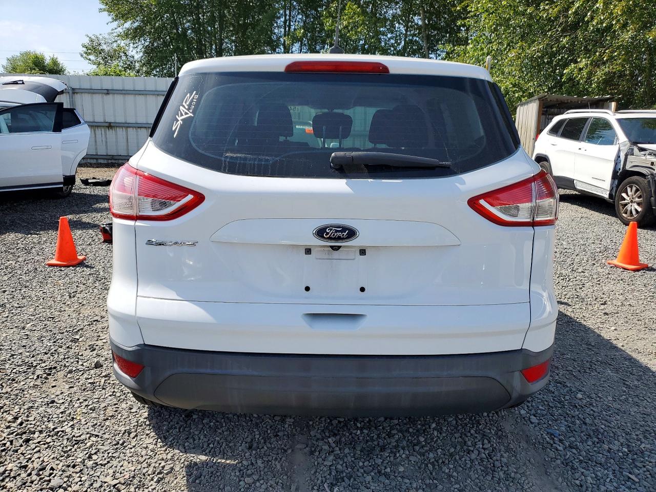 Ford Escape S
