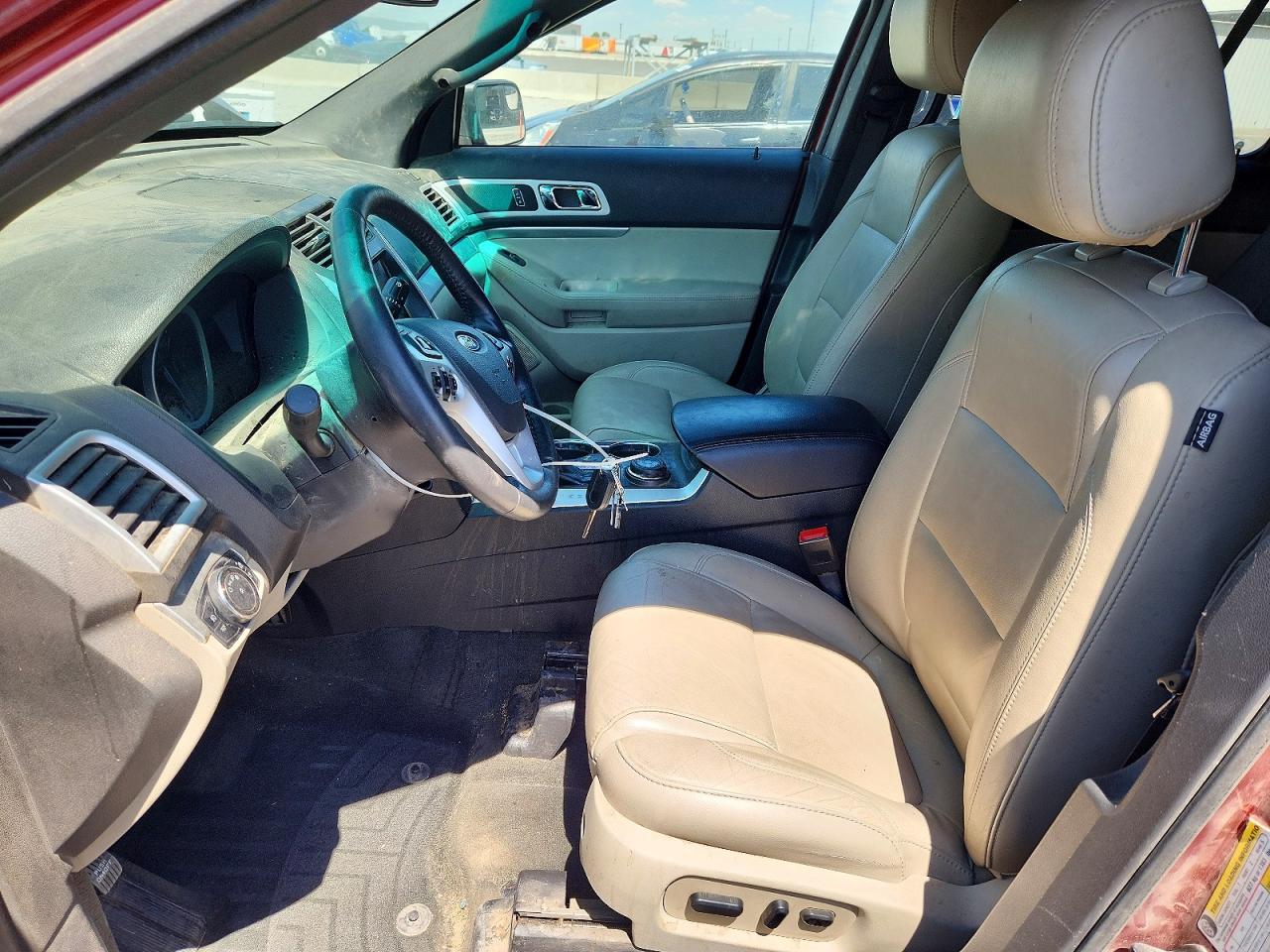 Ford Explorer Xlt