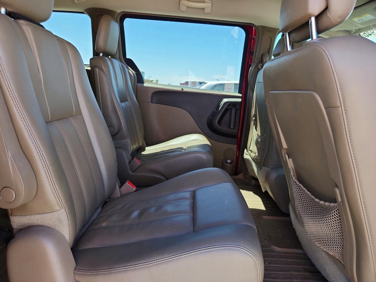 Chrysler Minivan Touring L