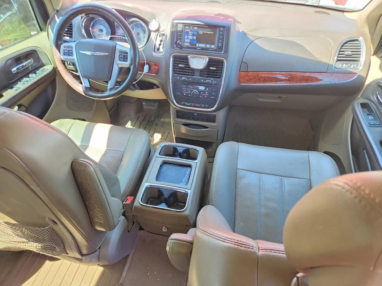 Chrysler Minivan Touring L