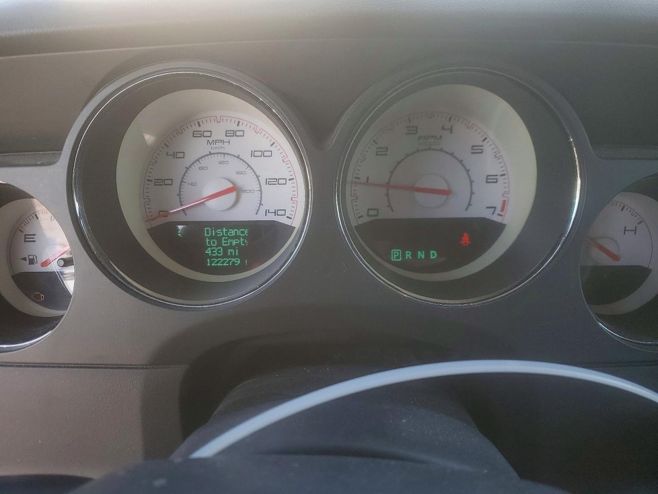 Dodge Challenger Sxt