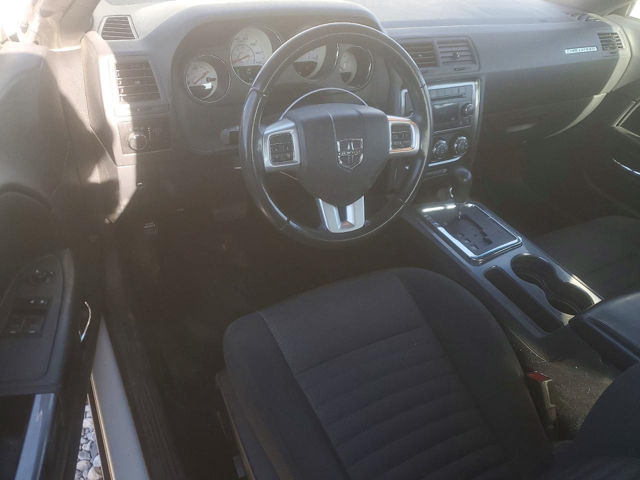 Dodge Challenger Sxt