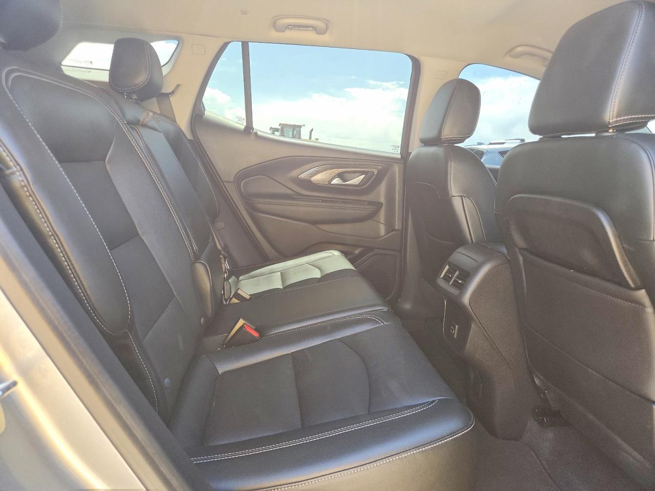 GMC Terrain Slt