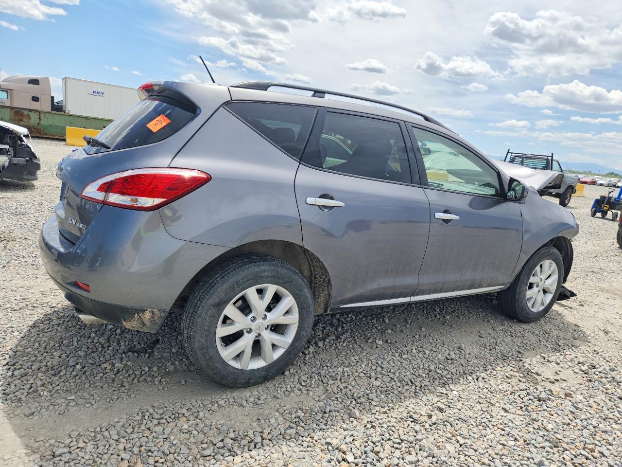 Nissan Murano Sv
