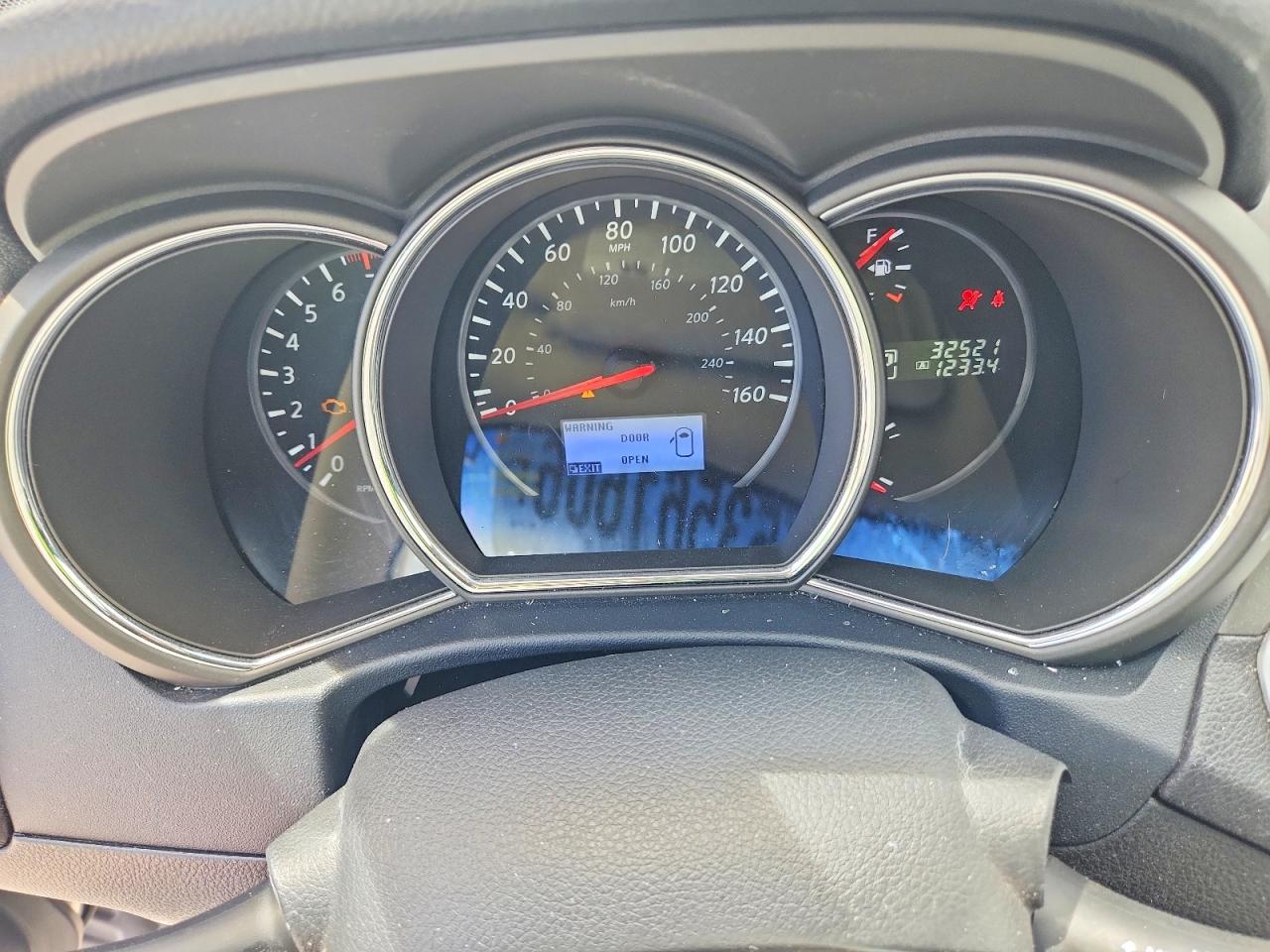 Nissan Murano Sv