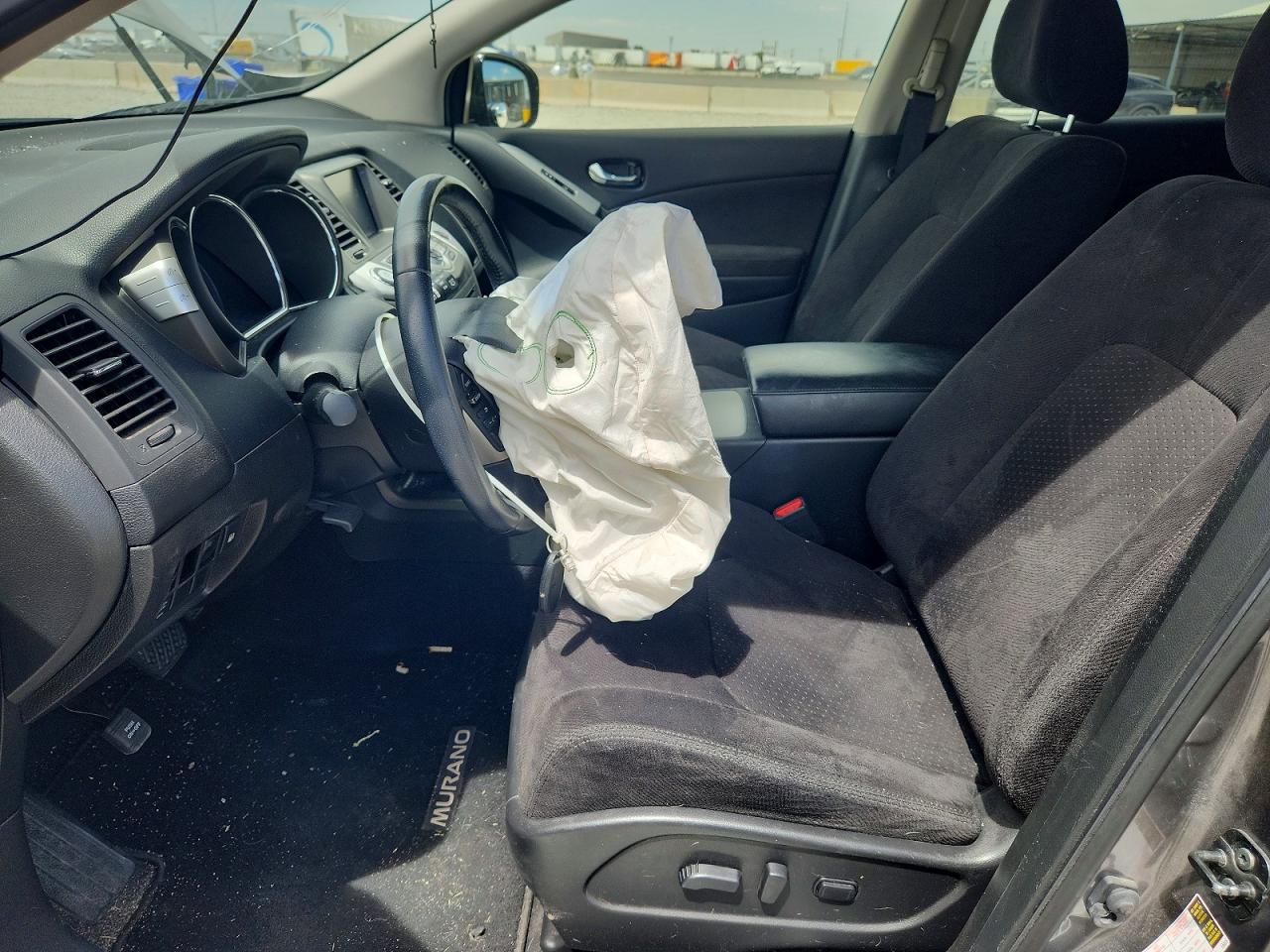 Nissan Murano Sv
