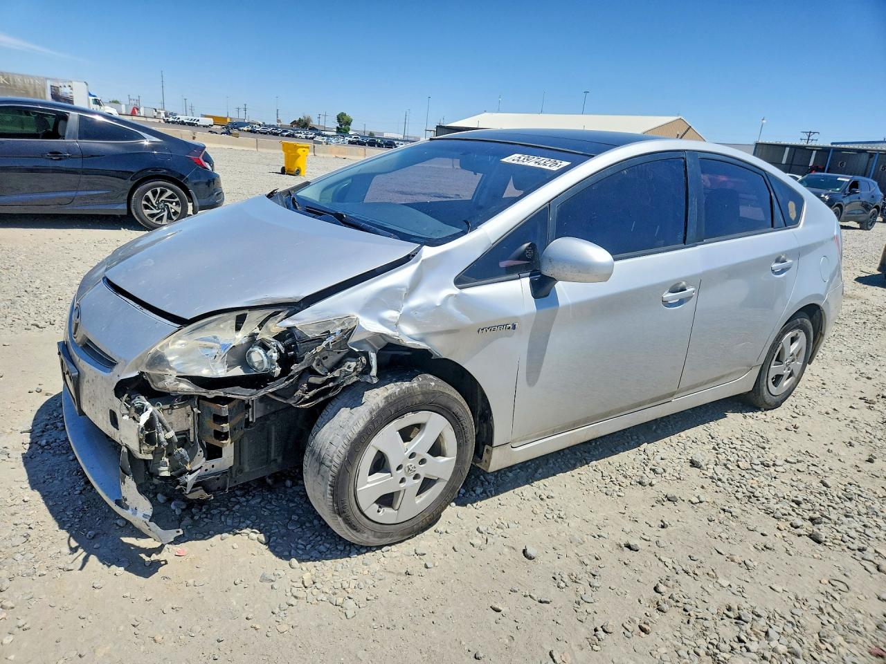 Salvage Toyota Prius Image