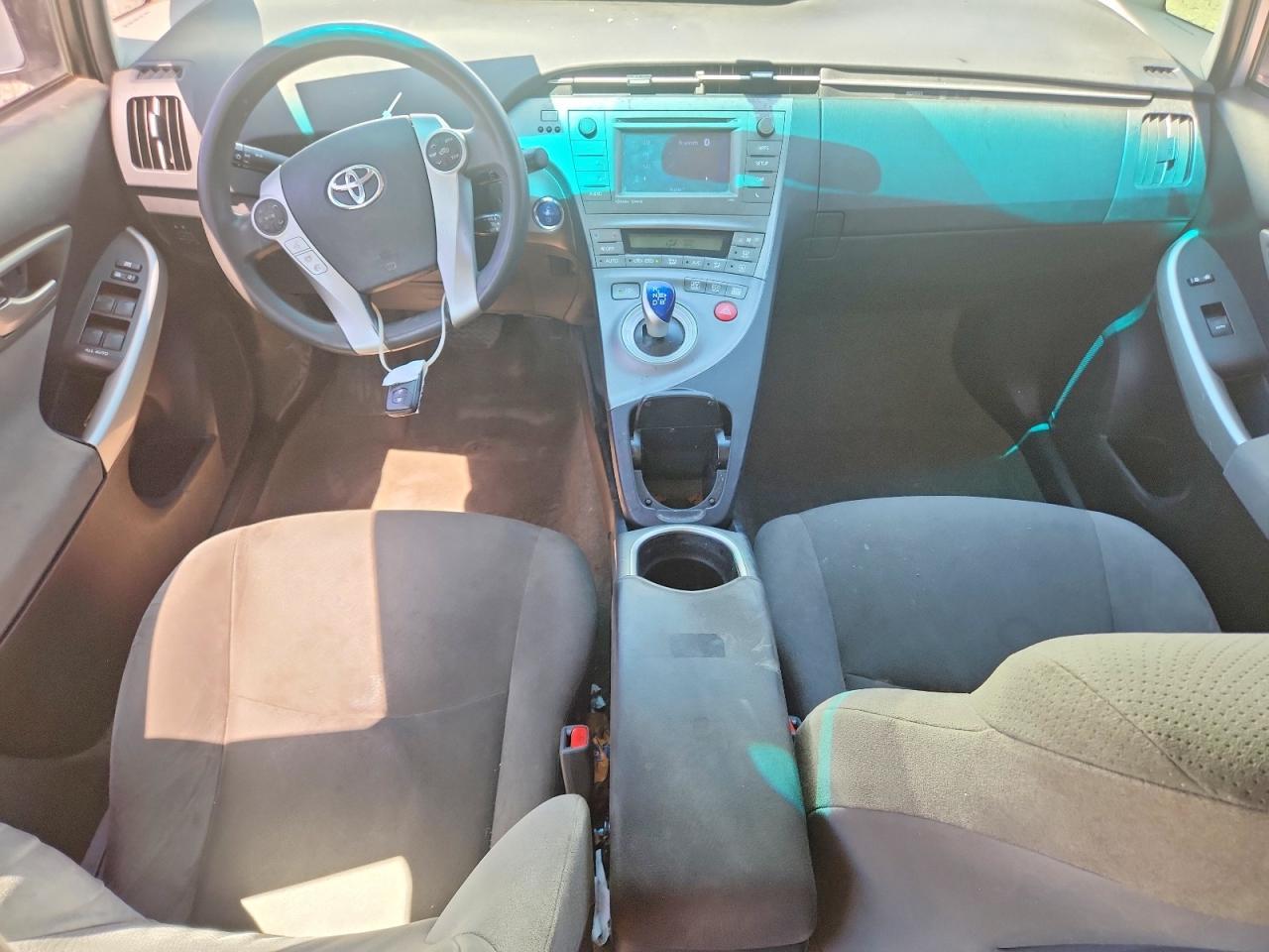 Toyota Prius Three