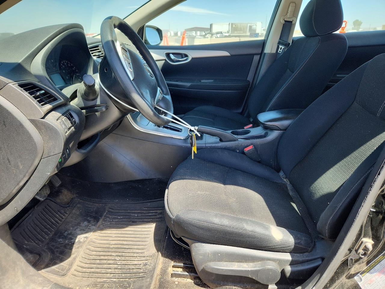 Nissan Sentra S