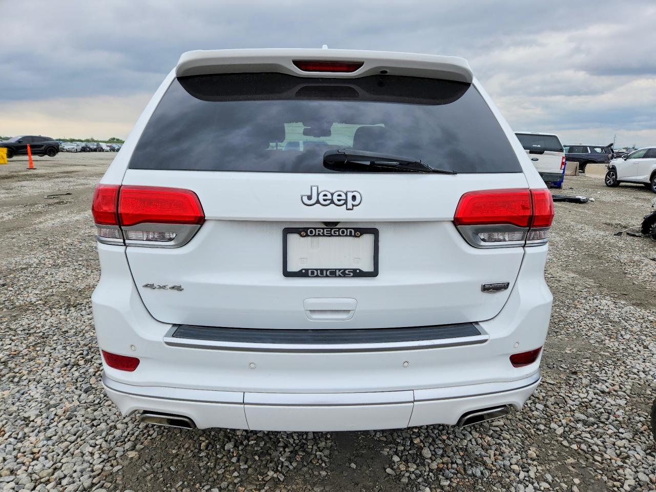 Jeep Cherokee Summit