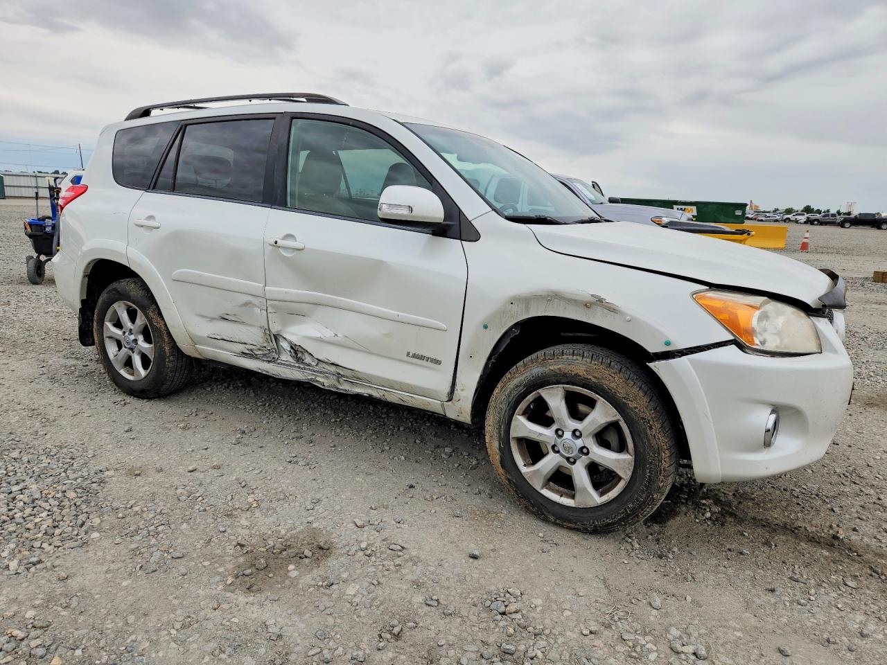 Toyota RAV4 Limited