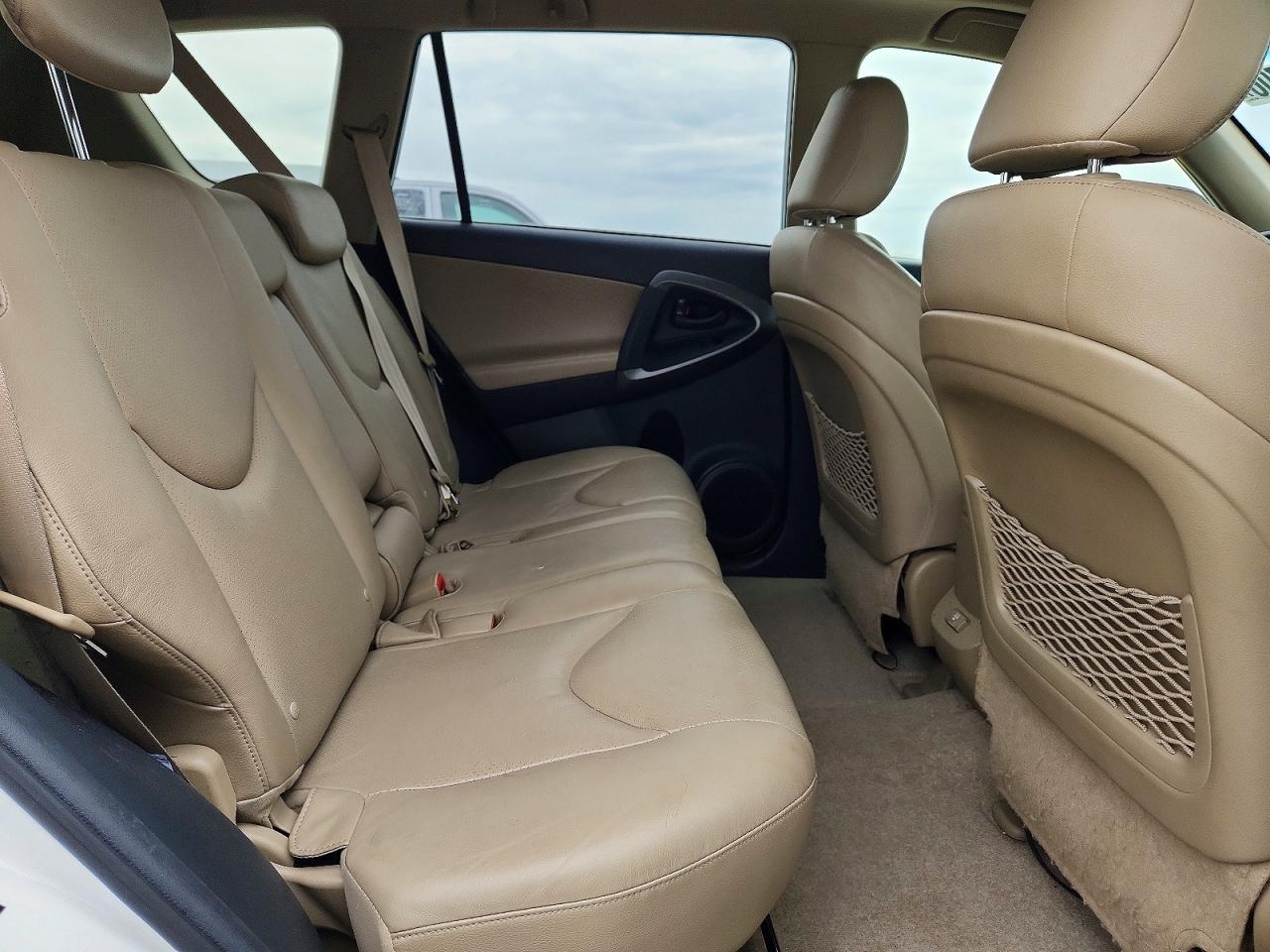 Toyota RAV4 Limited