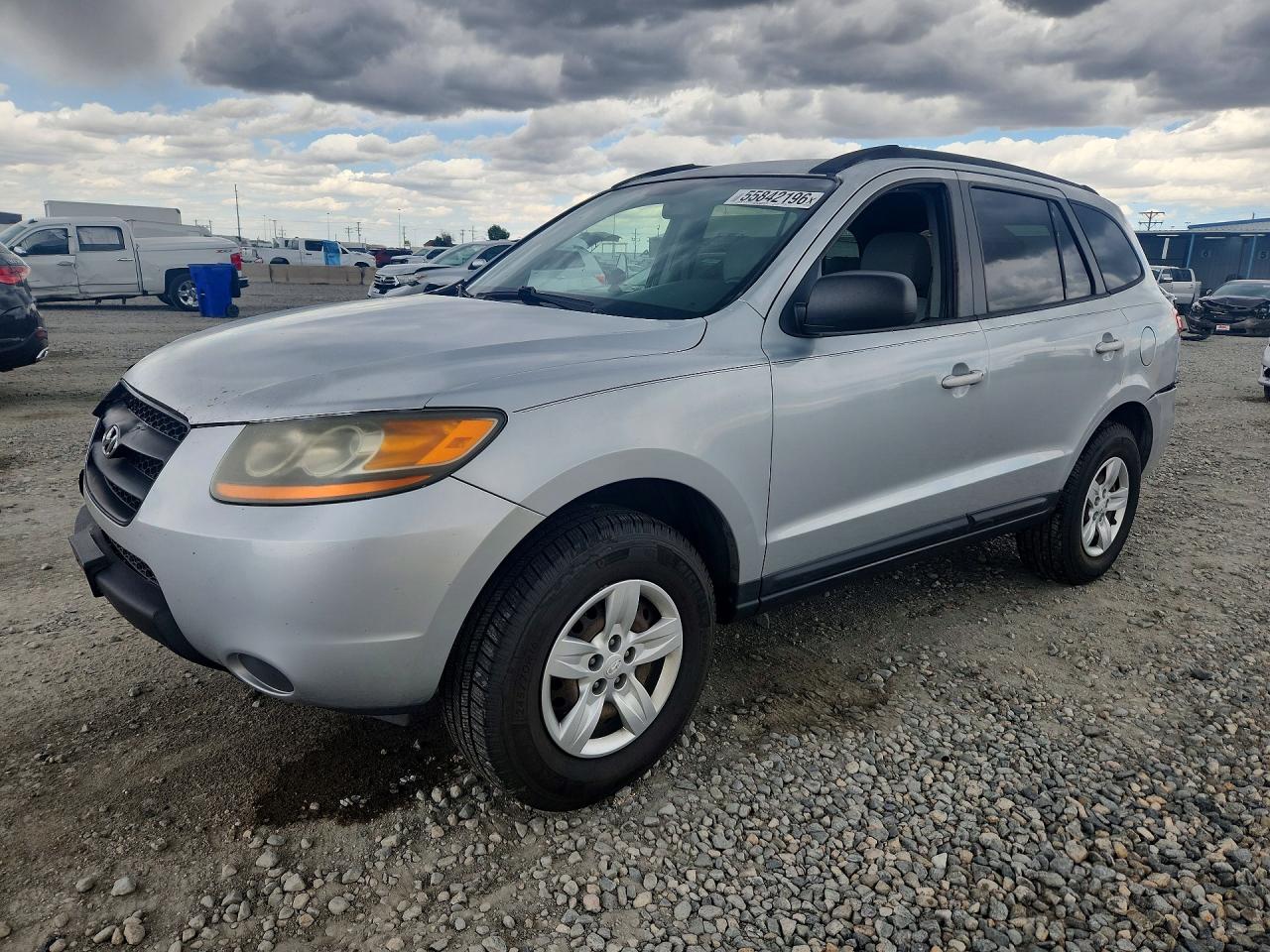 Salvage Hyundai SANTA FE Image