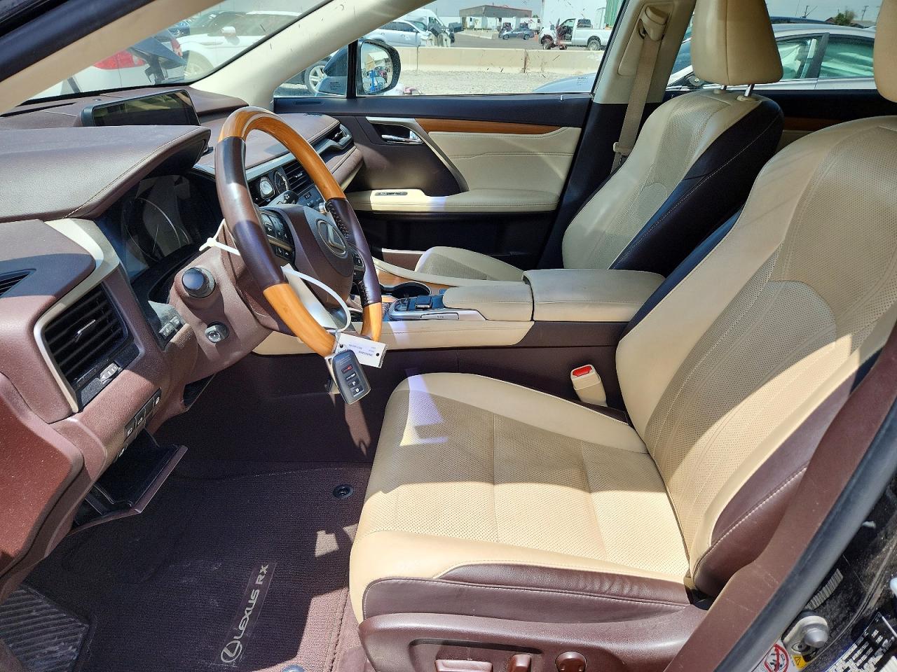 Lexus RX Base