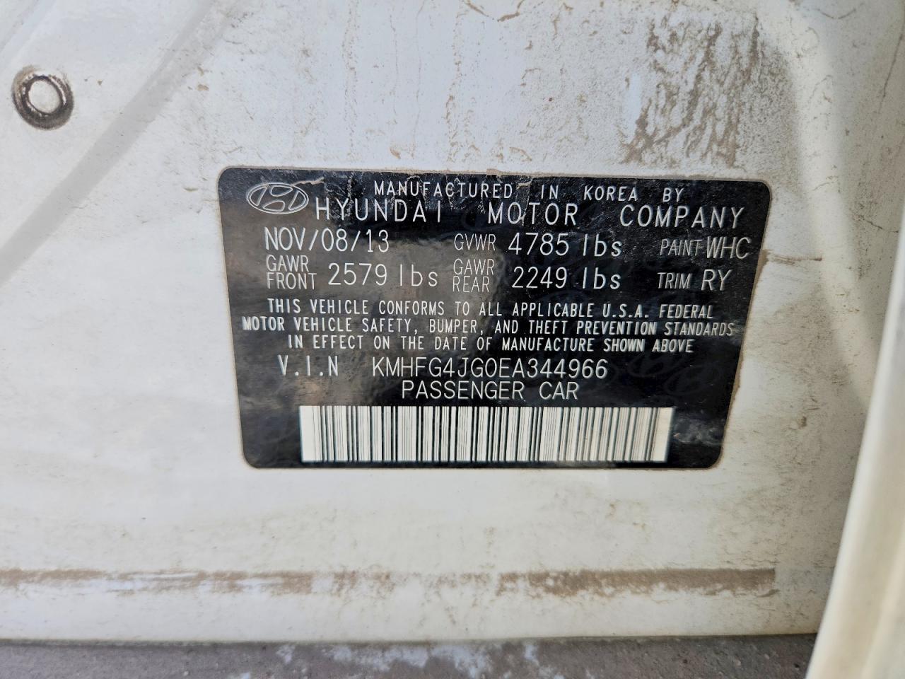 Hyundai Azera Base