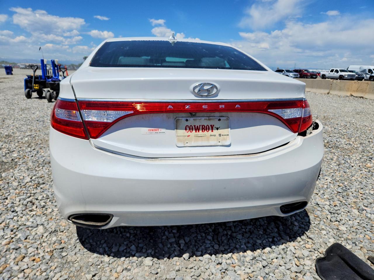 Hyundai Azera Base