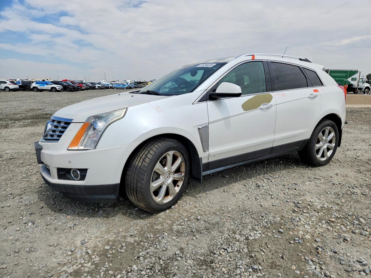 Salvage Cadillac SRX Image