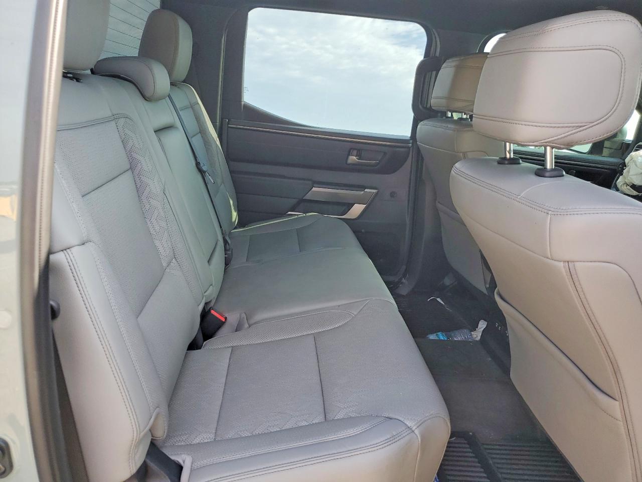 Toyota Tundra Sr5
