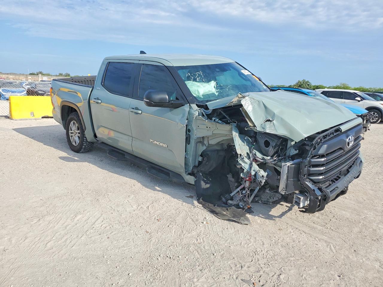 Toyota Tundra Sr5
