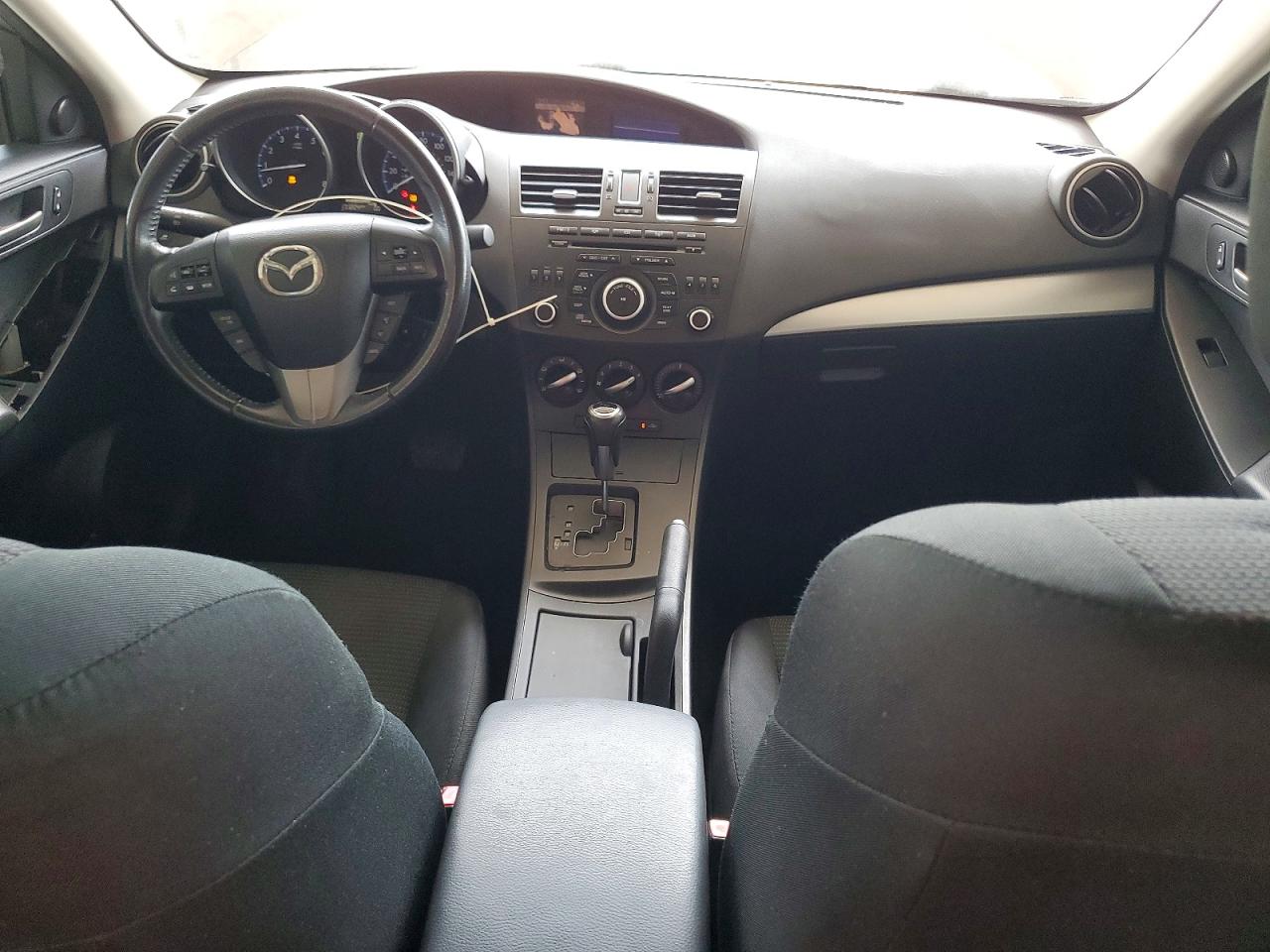 Mazda 3 I