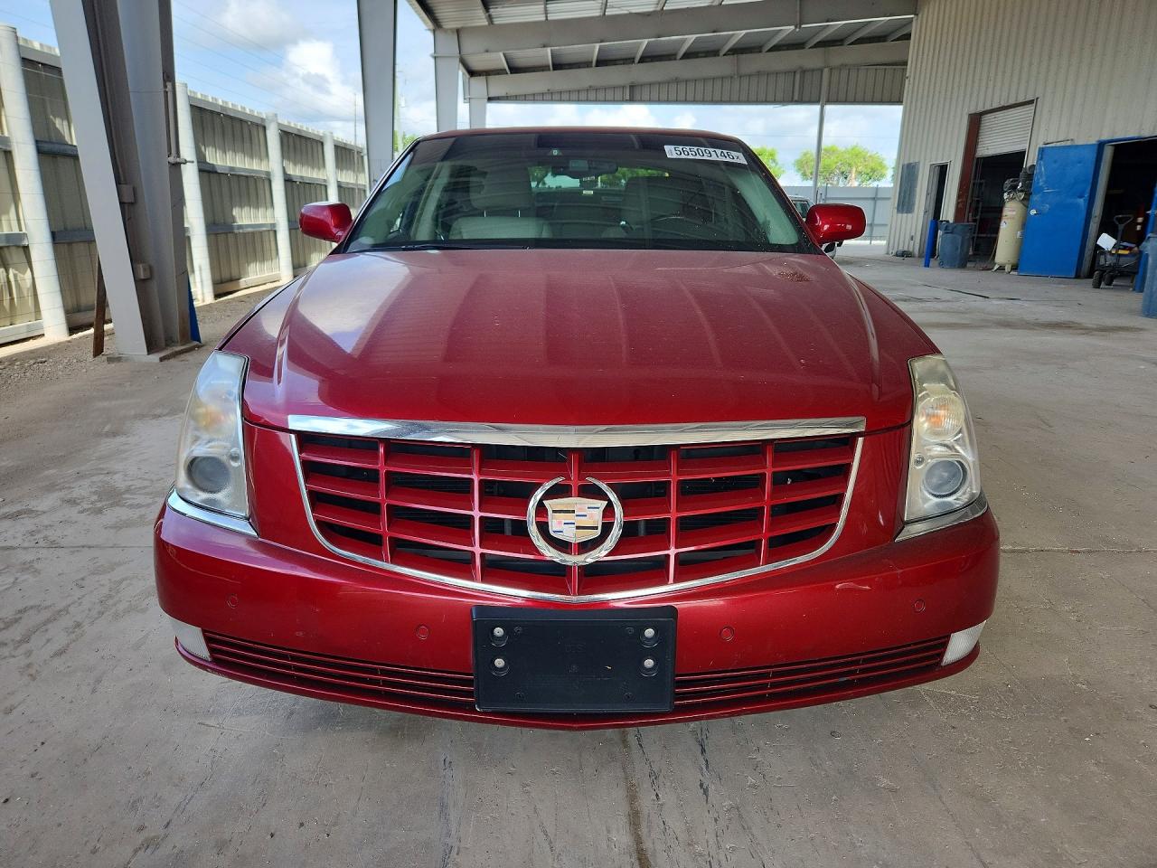 Cadillac DTS Premium Collection