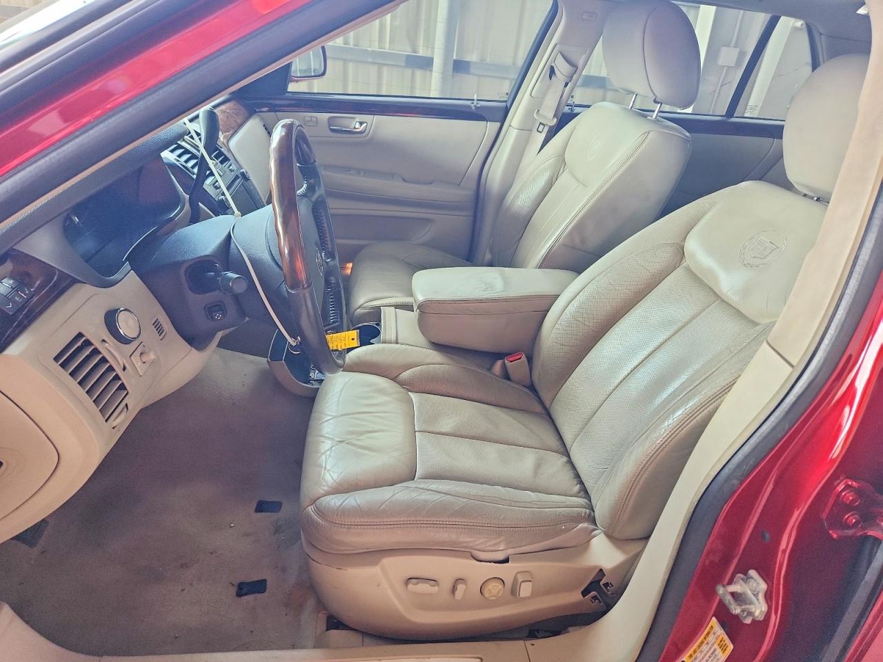 Cadillac DTS Premium Collection