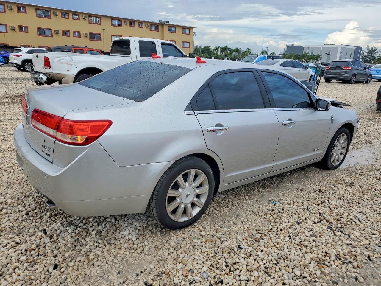 Lincoln MKZ Hybrid