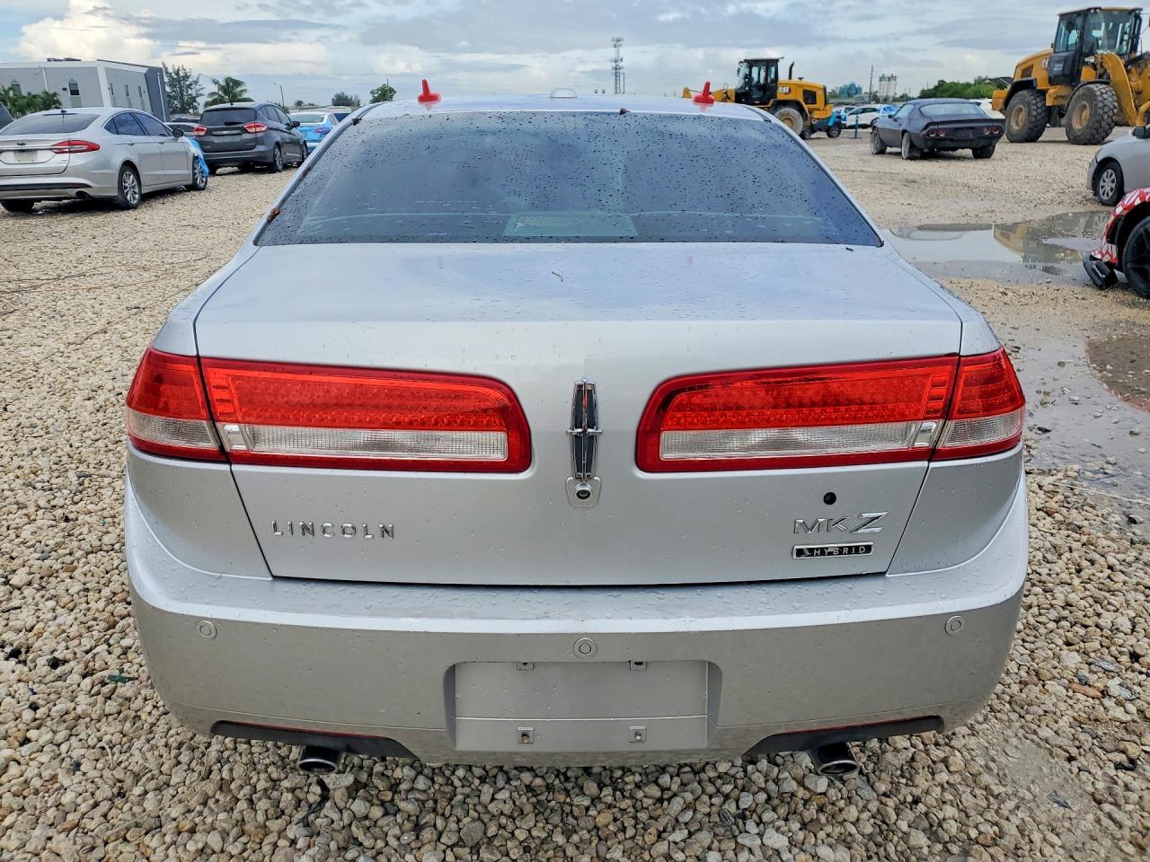 Lincoln MKZ Hybrid