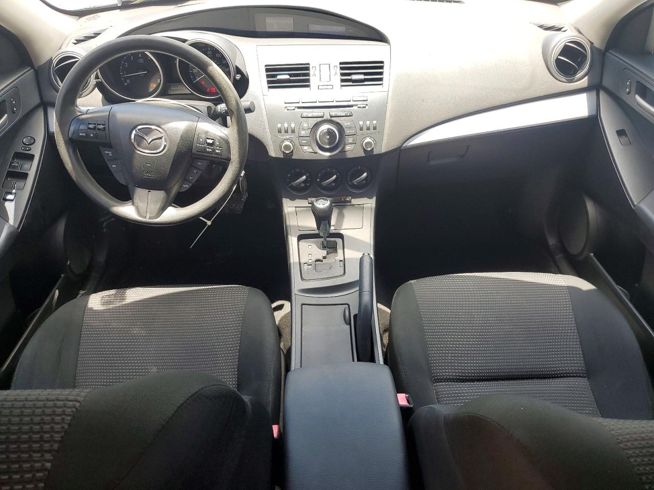 Mazda 3 I