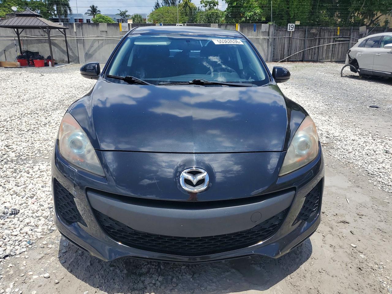 Mazda 3 I