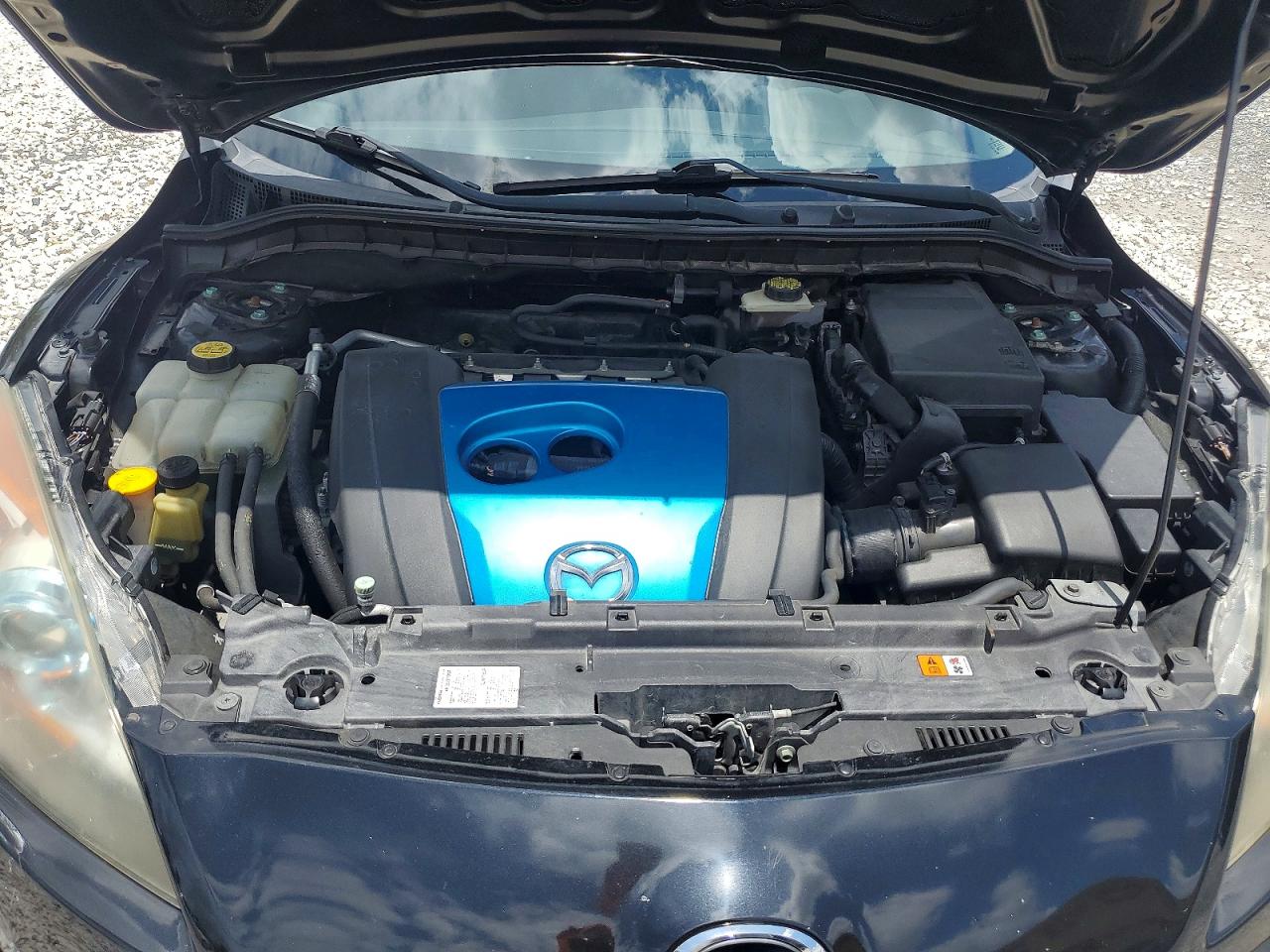 Mazda 3 I