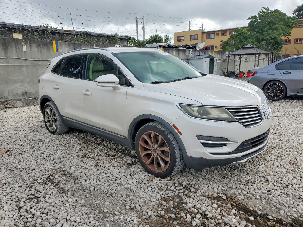 Lincoln MKZ