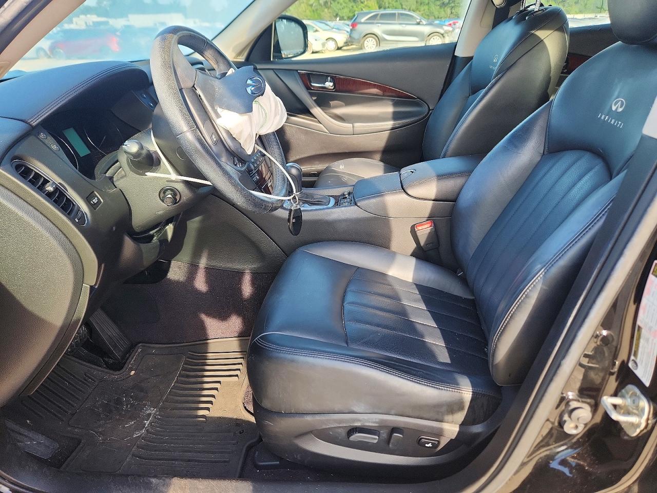 INFINITI Ex Base