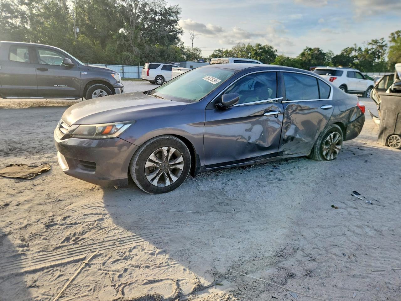 Salvage Honda Accord Image