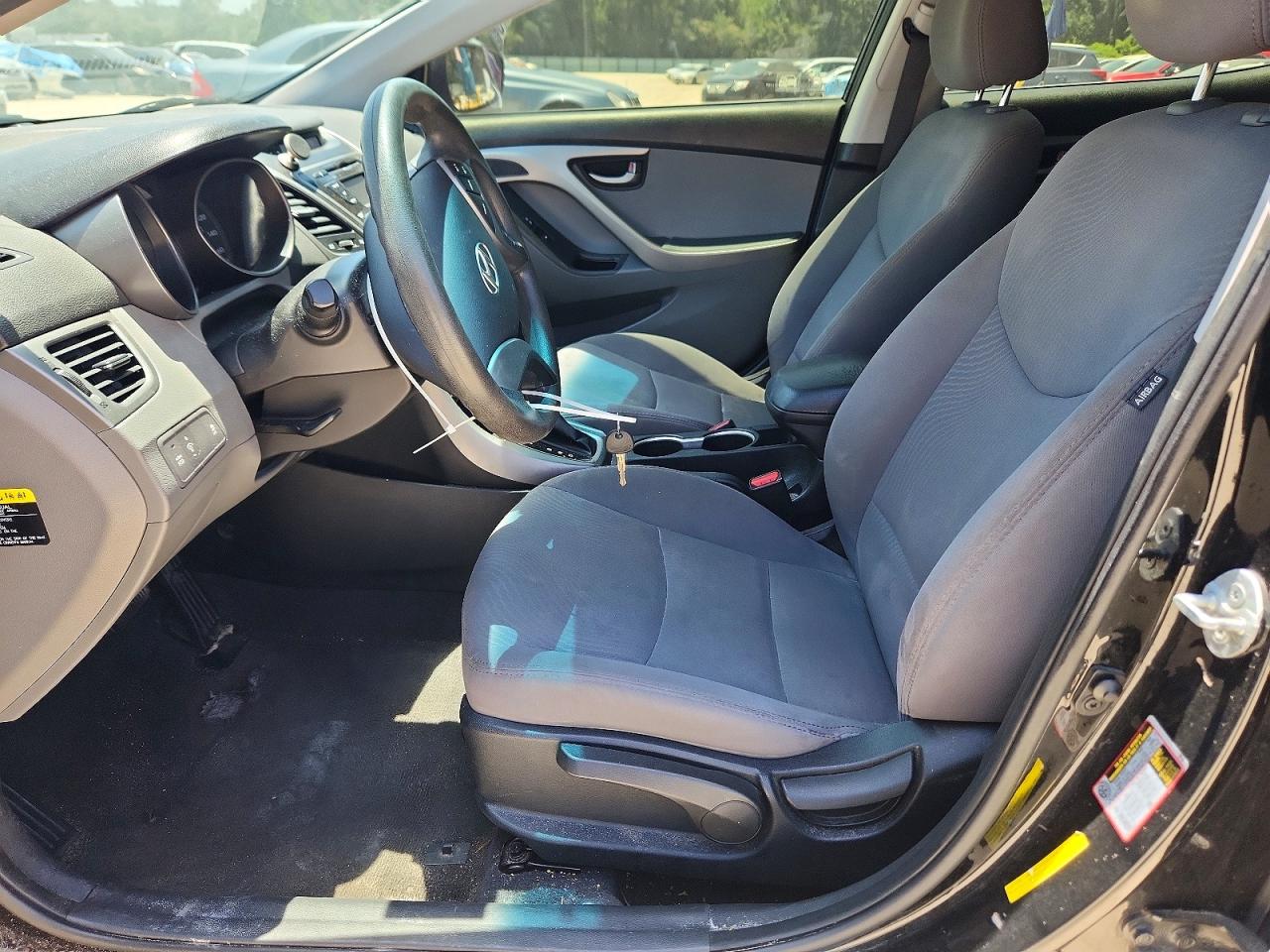 Hyundai ELANTRA Se