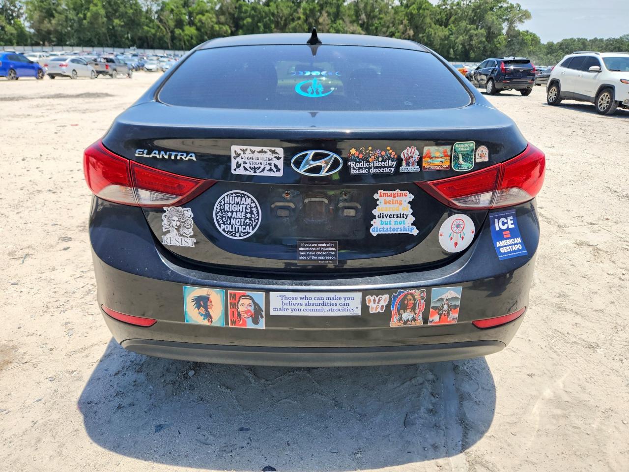 Hyundai ELANTRA Se