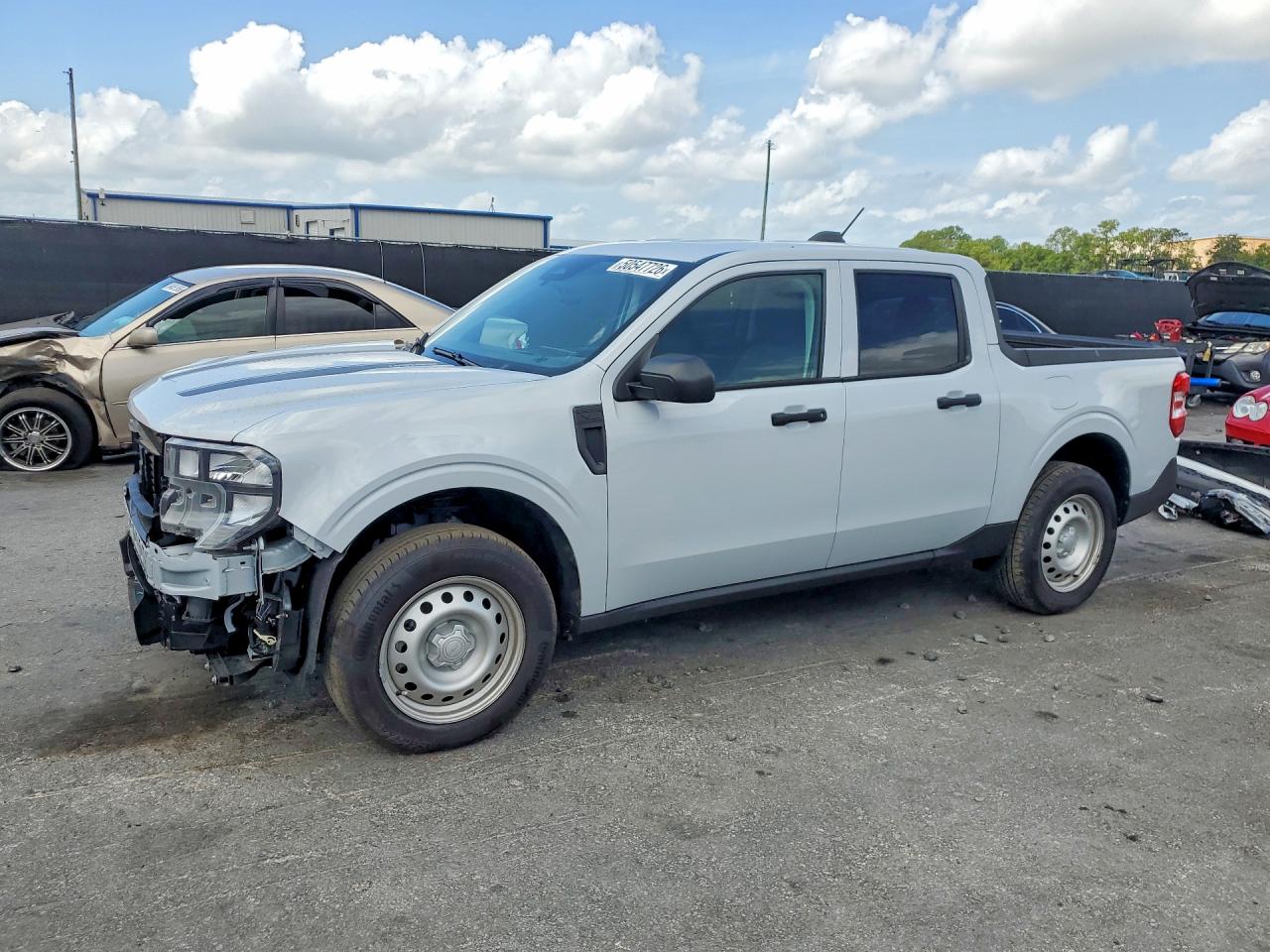 Salvage Ford Maverick Image