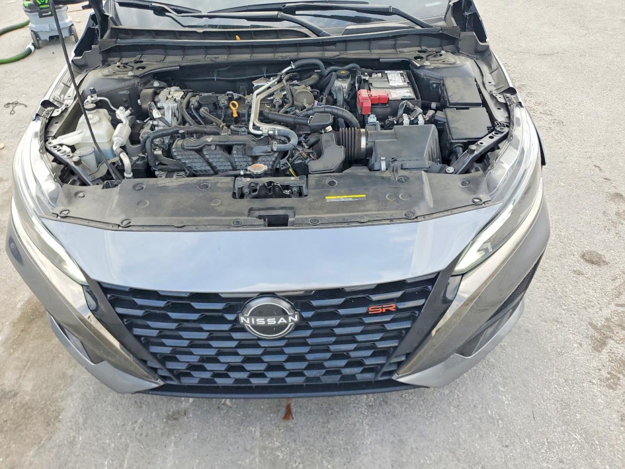 Nissan Altima Sr