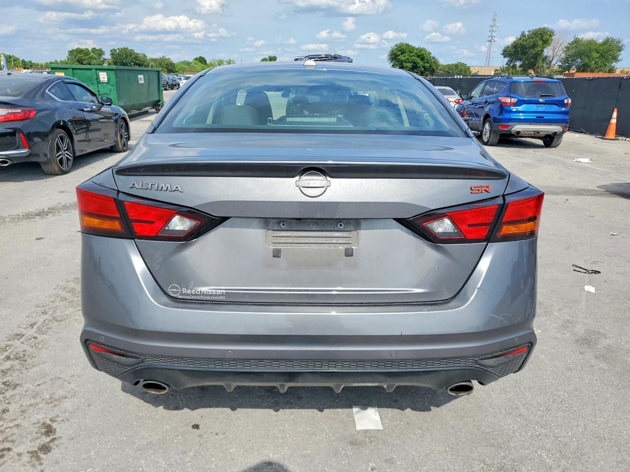 Nissan Altima Sr