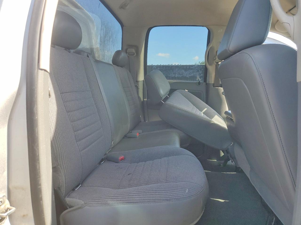 Dodge Ram 1500 St