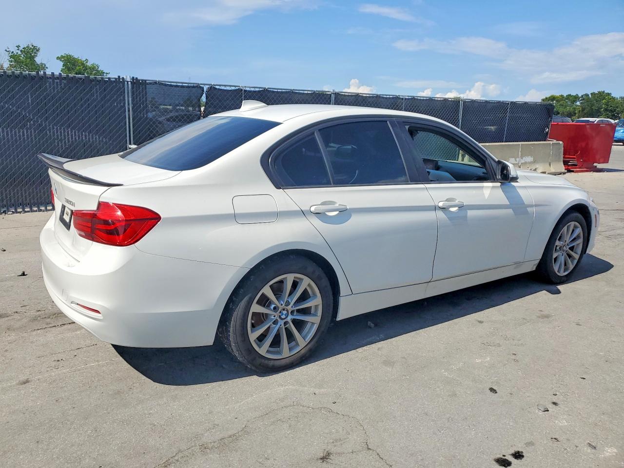 BMW 3 Series I