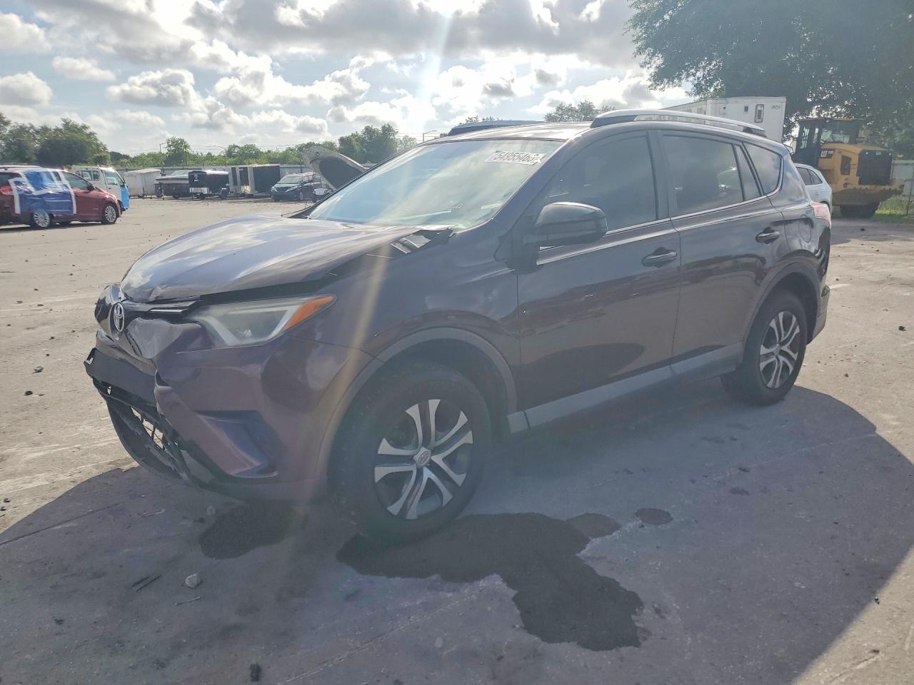 Salvage Toyota RAV4 Image