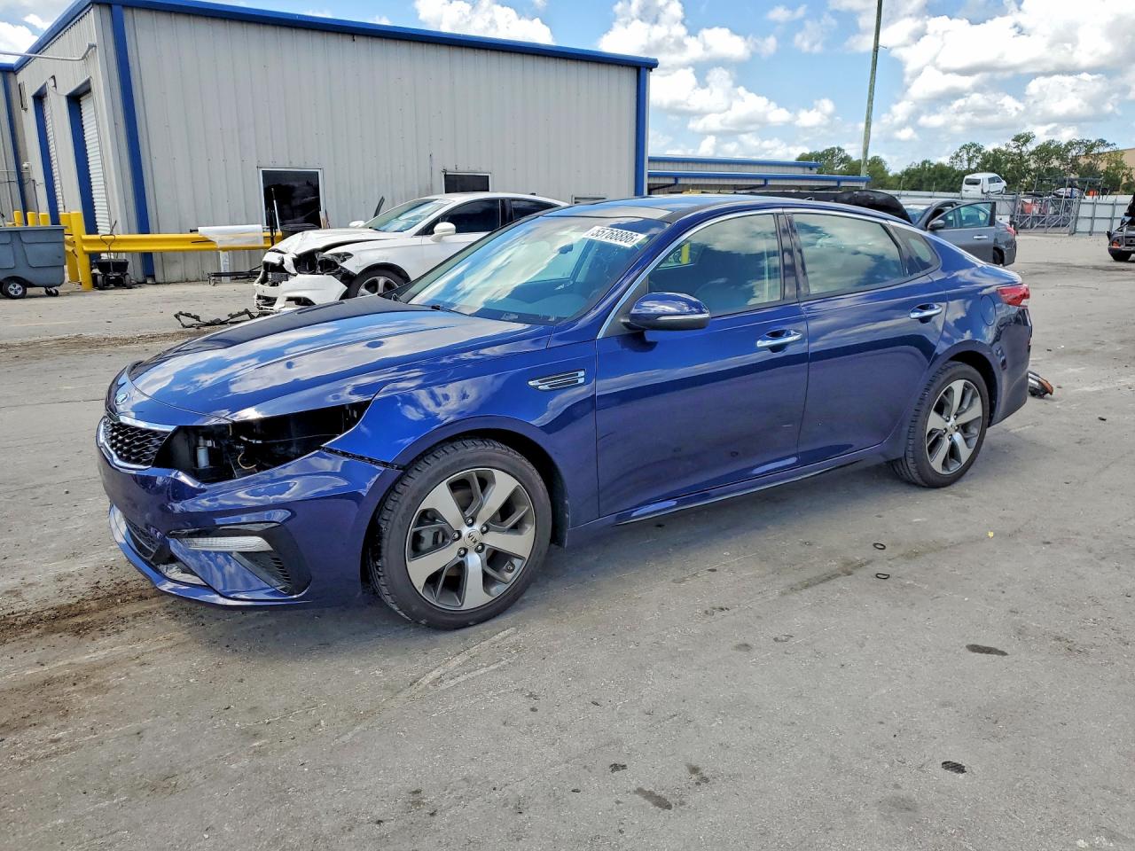 Salvage Kia Optima Image
