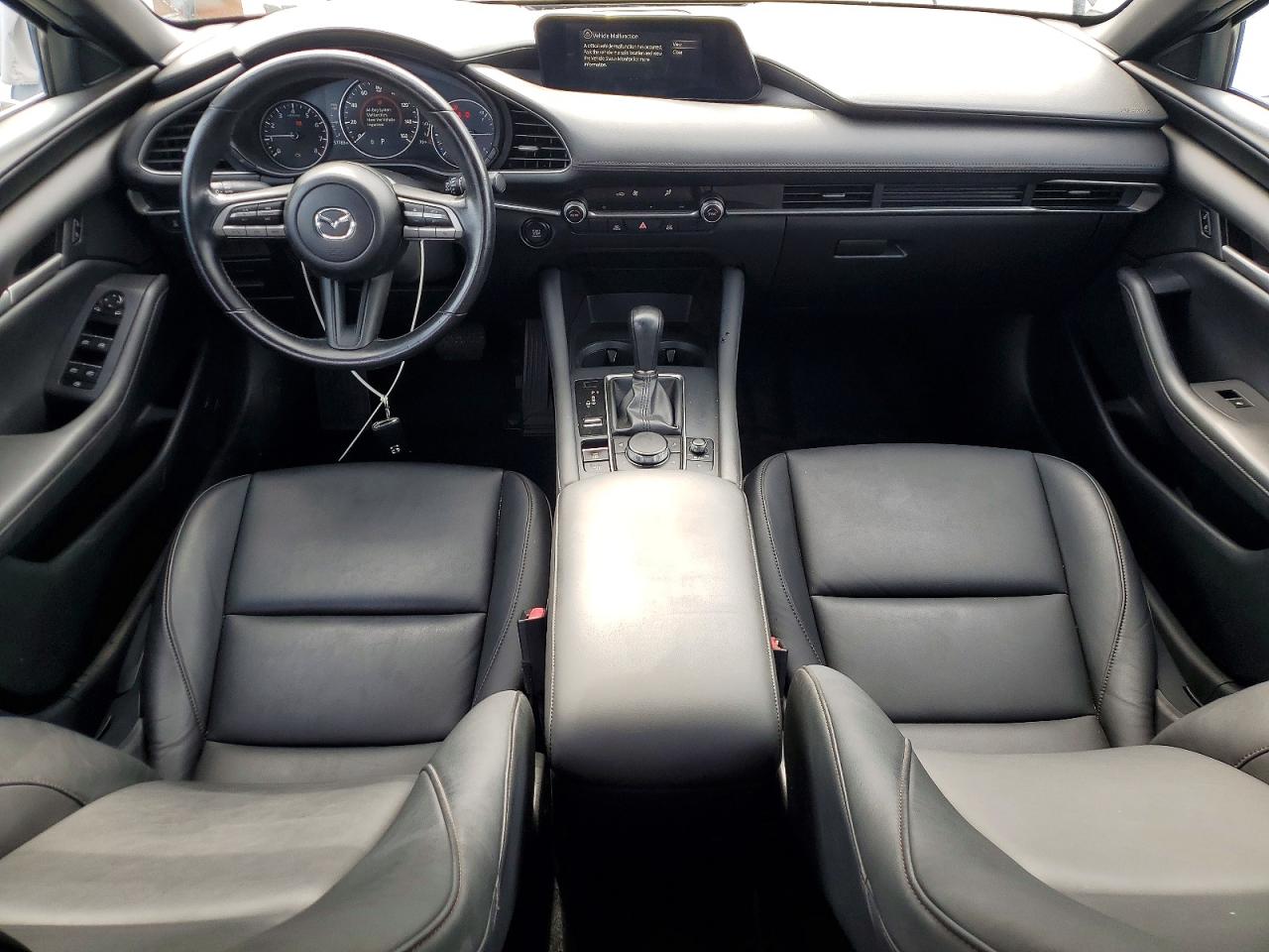 Mazda 3 Select