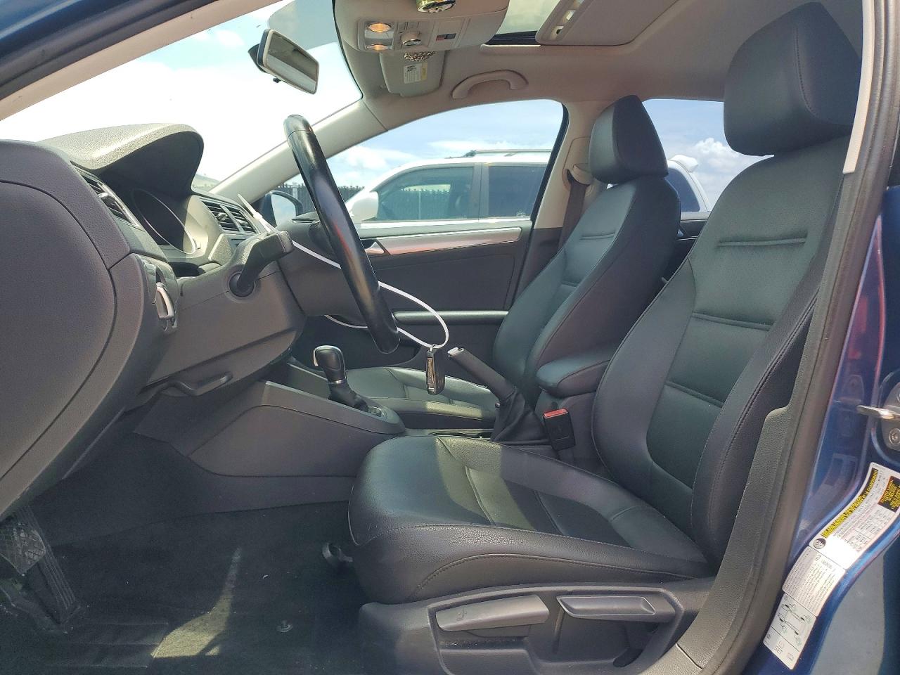Volkswagen Jetta Se