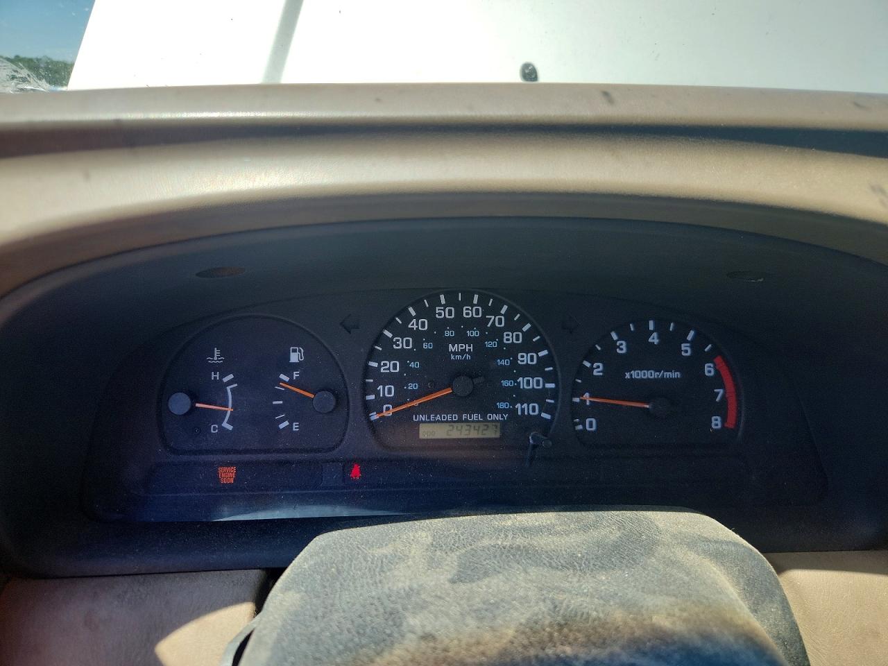 Nissan Frontier Xe