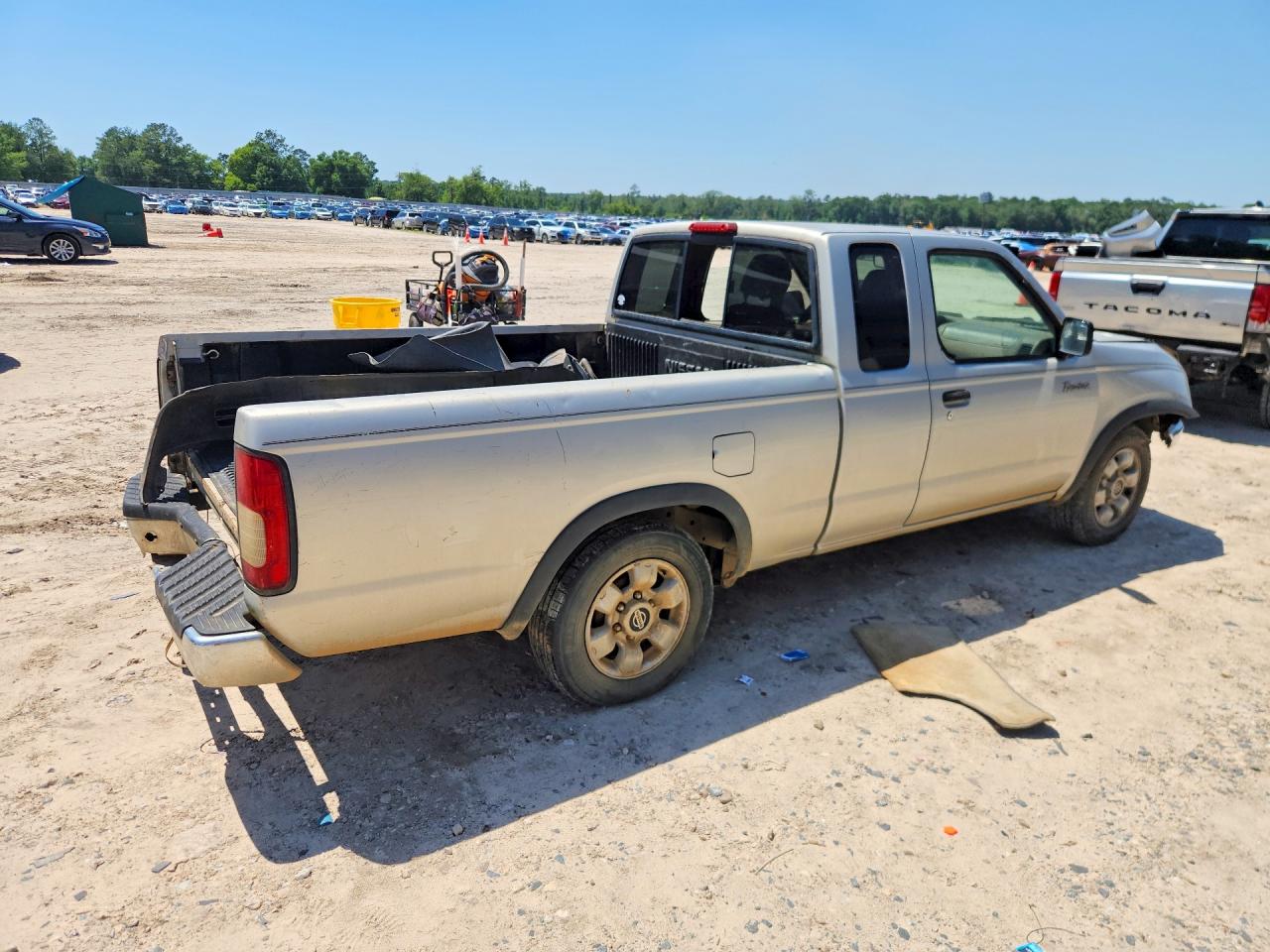 Nissan Frontier Xe