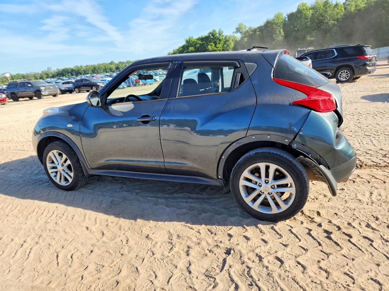 Nissan JUKE S