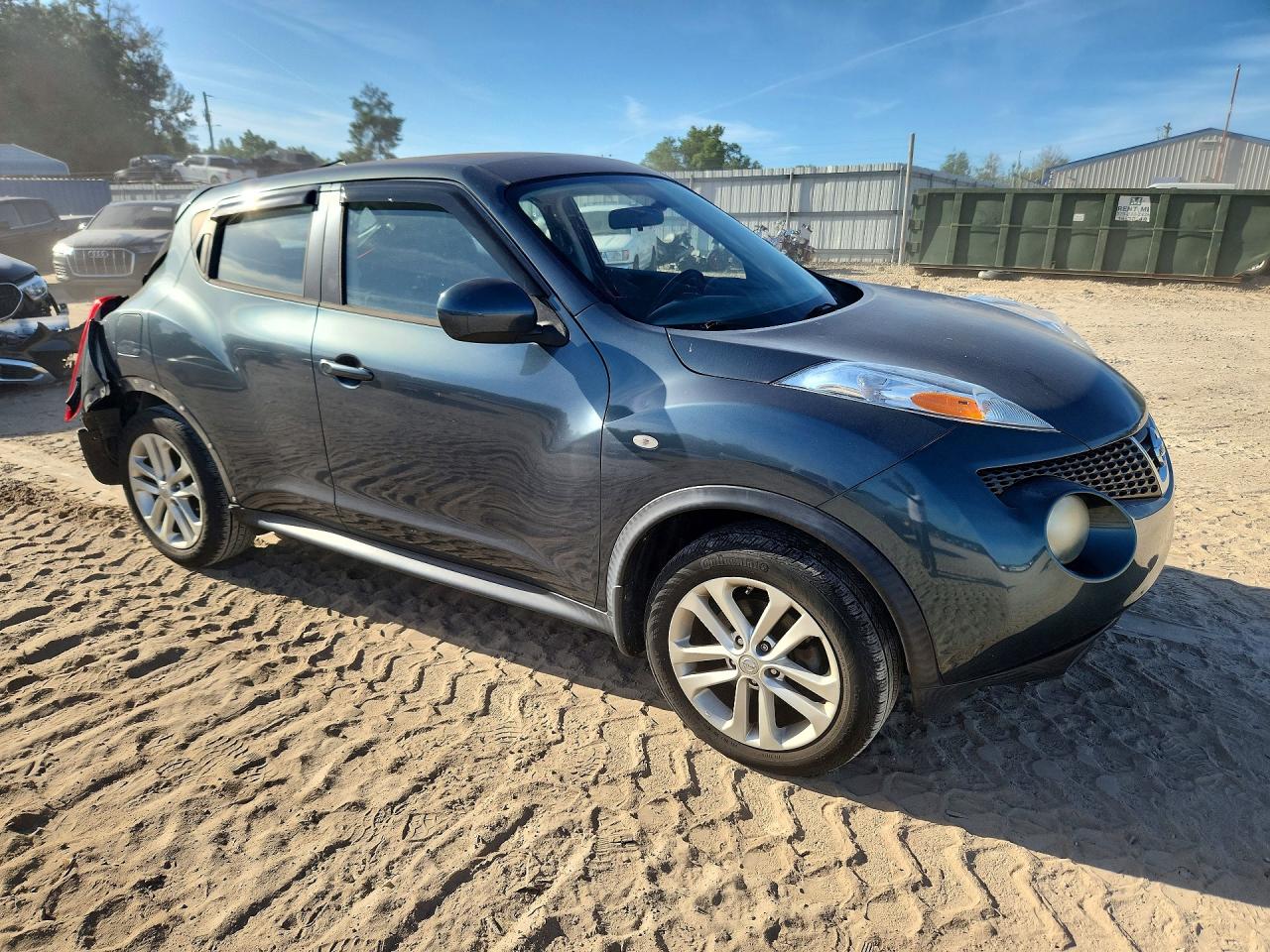 Nissan JUKE S