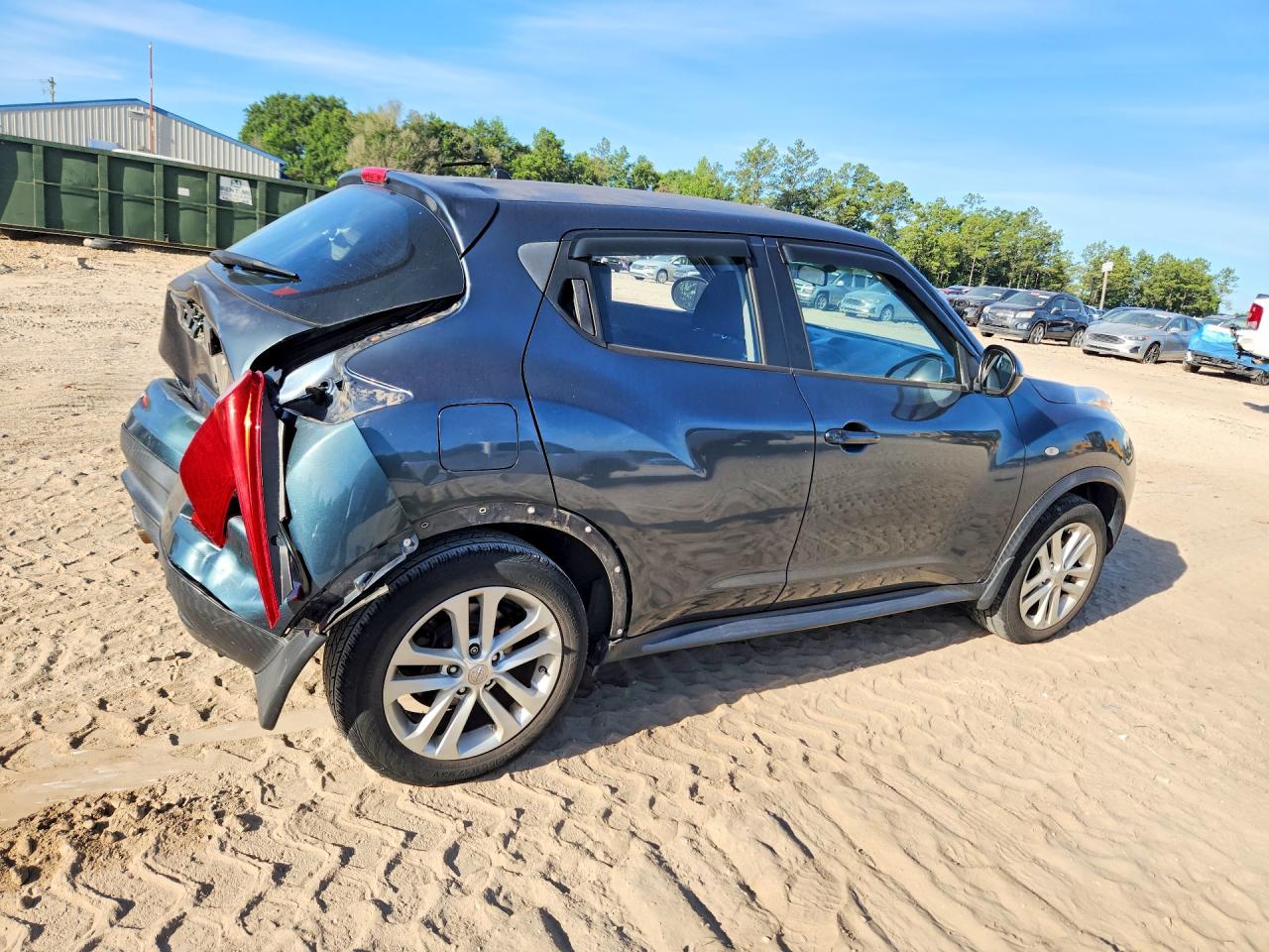 Nissan JUKE S